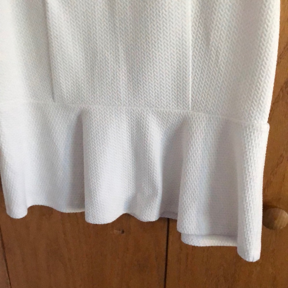 Ann Taylor Peplum Sleeveless Top size MP - Picture 5 of 14